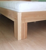 Dvigulė medinė miegamojo lova. Medis uosis (ML12)