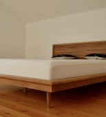 Dvigulė medinė miegamojo lova. Be patalynės stalčių. Medis ąžuolas (ML56)